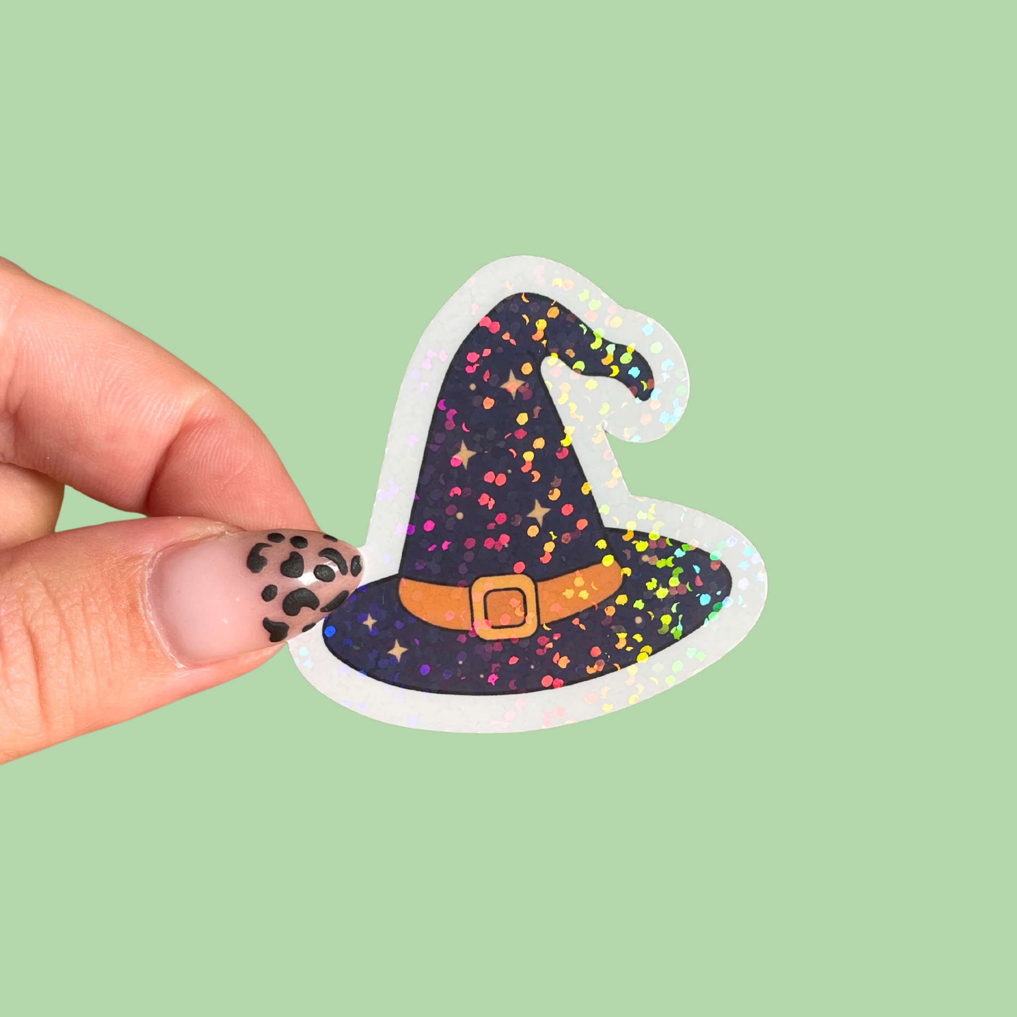atelier-naholi-chapeau-magique-sticker-5-3-cm image 1