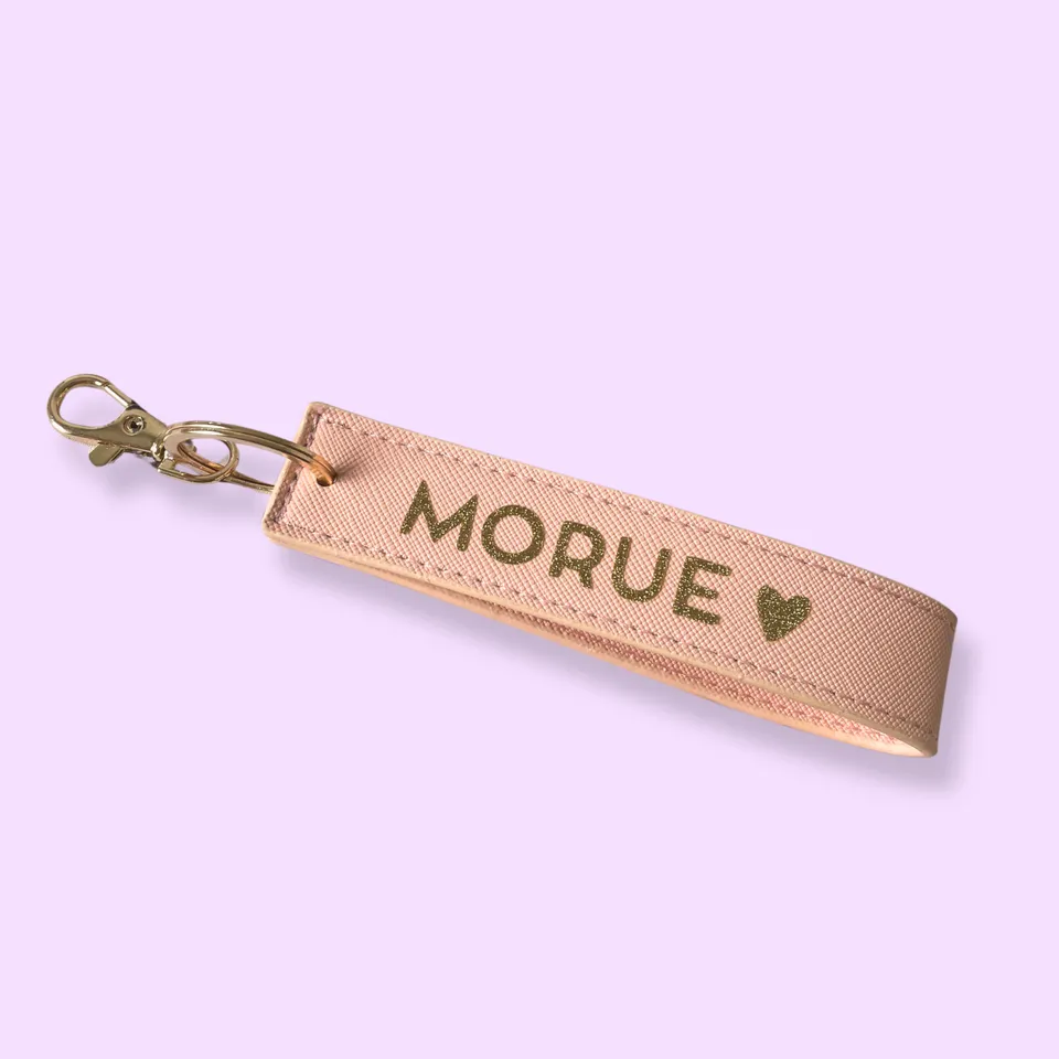 atelier-naholi-porte-cl-message-morue-dragonne-simili-cuir-rose image 1