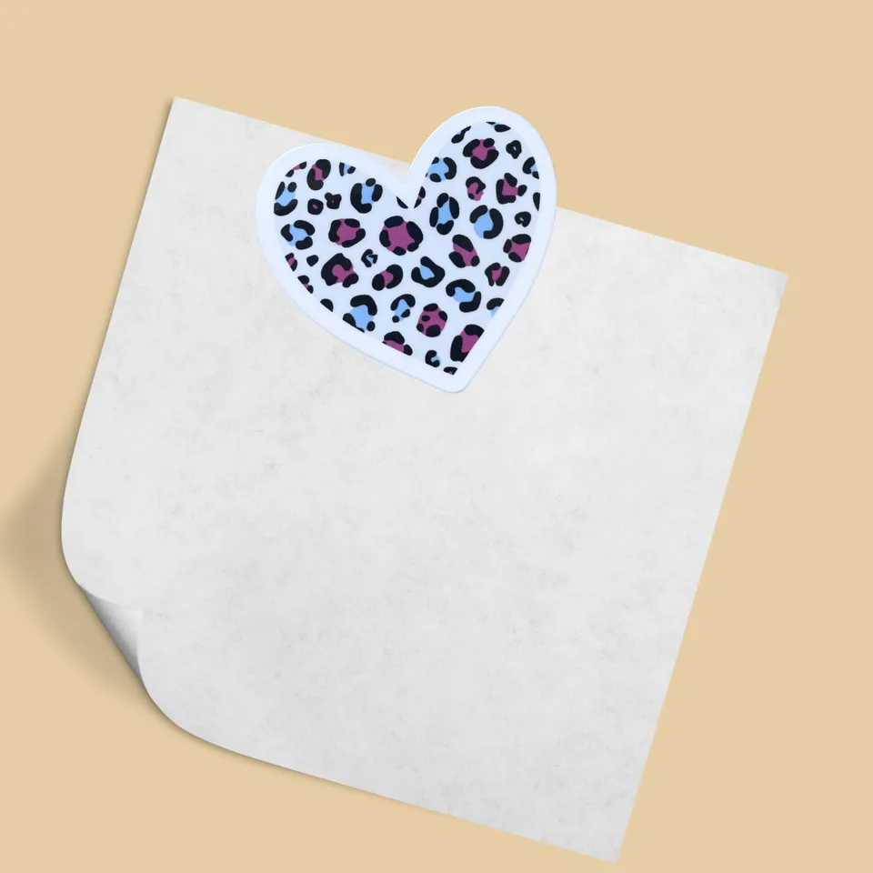 atelier-naholi-magnet-coeur-l-opard-aimant-frigo-brillant image 1