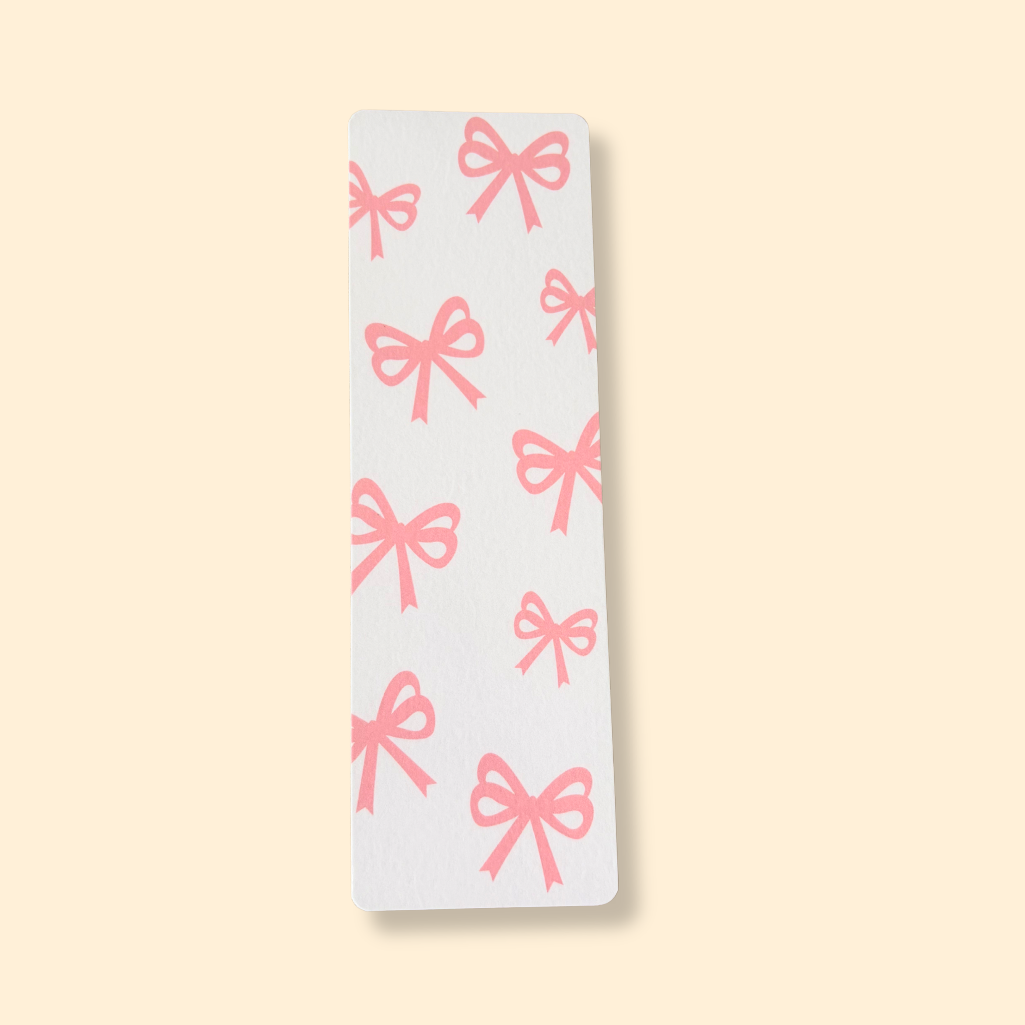 atelier-naholi-marque-page-n-uds-roses-signet-plastifi image 1