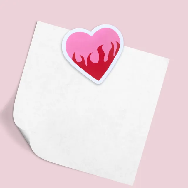 atelier-naholi-coeur-flamme-magnet-frigo-brillant-5-08-cm image 1