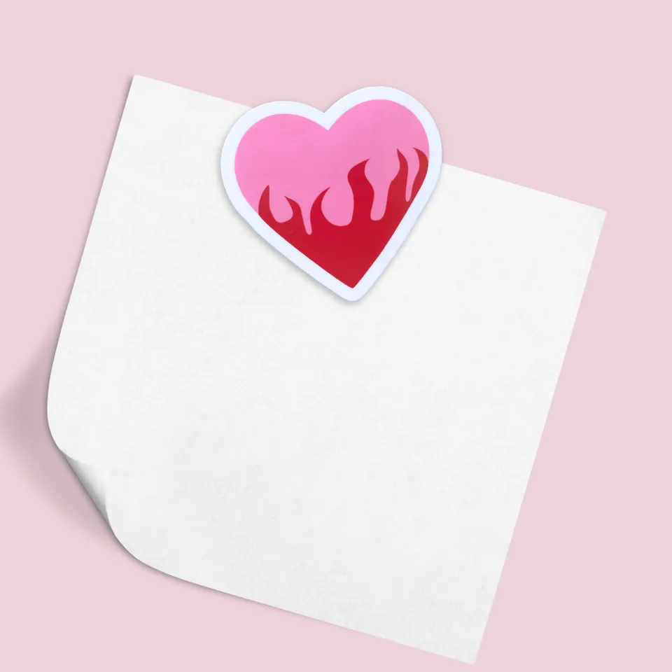 atelier-naholi-coeur-flamme-magnet-frigo-brillant-5-08-cm image 1