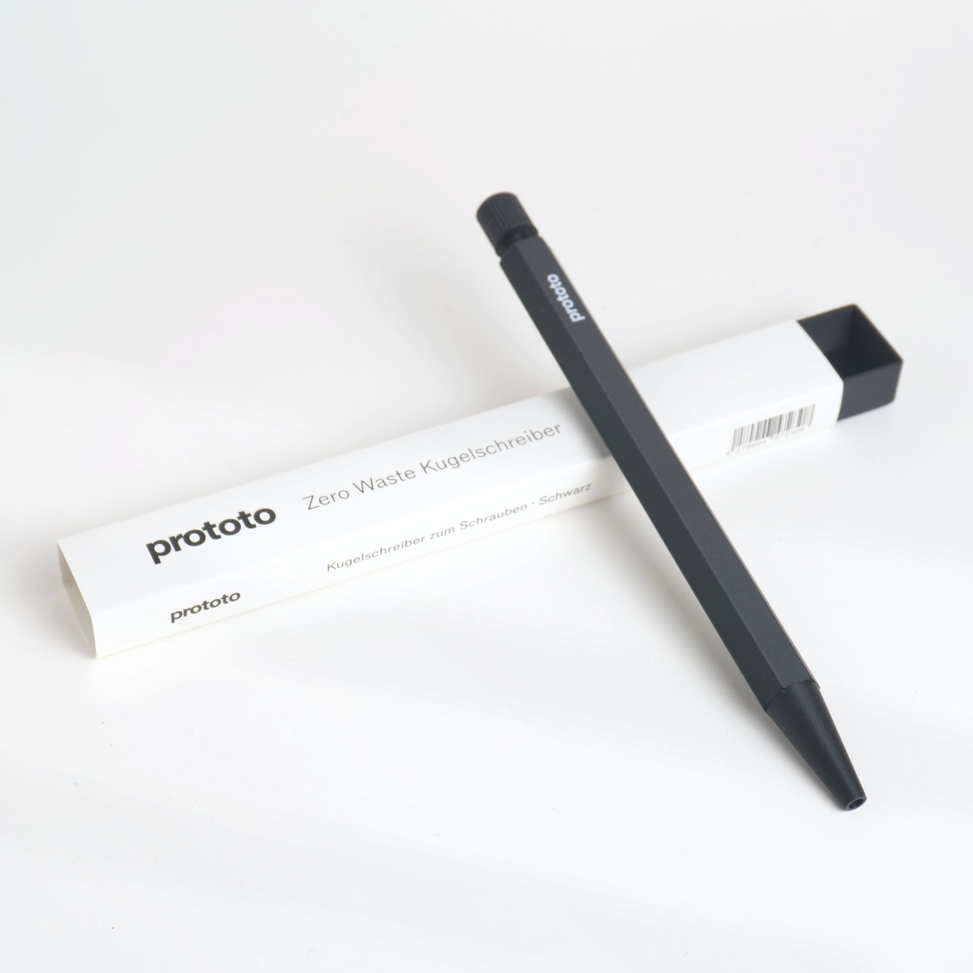 prototo-nr-1-stylo-bille-noir-bioplastique image 1